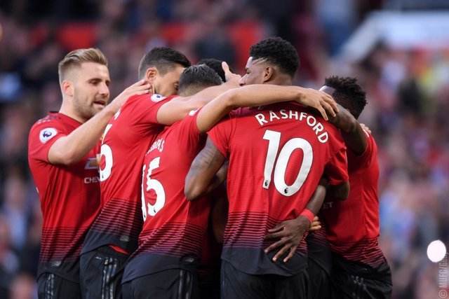 基扬特-乔治与爵士签署5年1.575亿合同