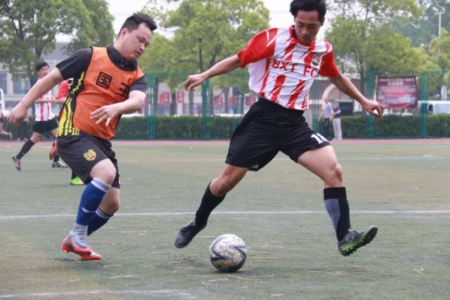 萨林杰28+16深圳力克新疆 阿不都沙拉木20+12